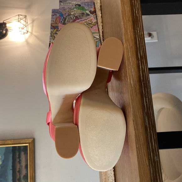 Jeffrey Campbell Posie Heels NWT - Picture 4 of 7